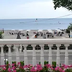 Stella Hotel